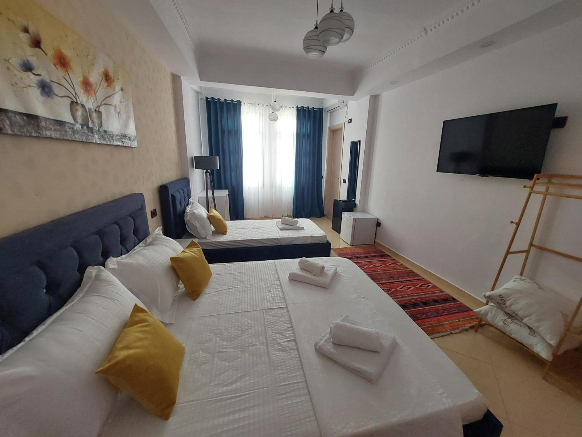 Godard Apartments Vlorë Εξωτερικό φωτογραφία