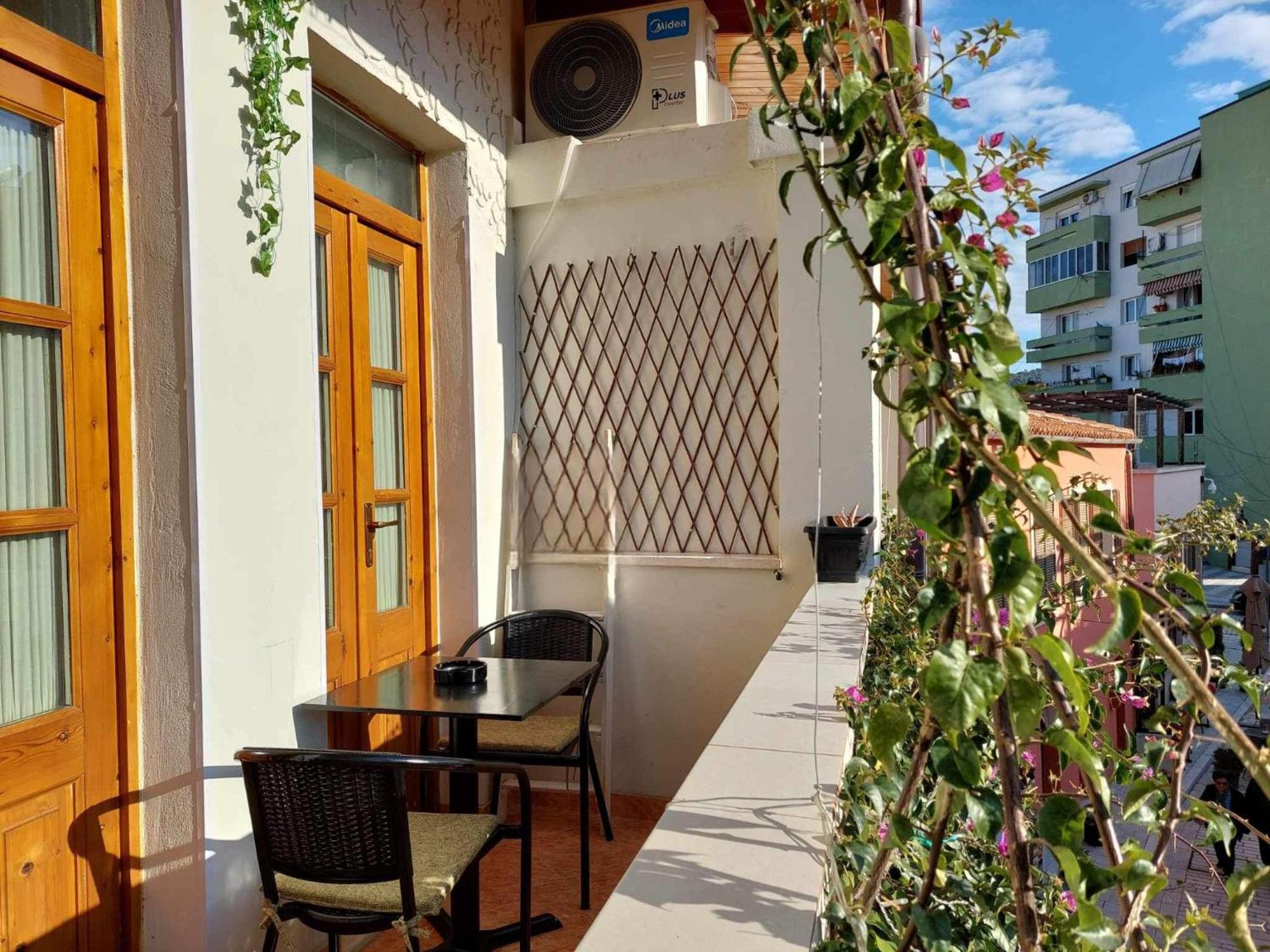 Godard Apartments Vlorë Εξωτερικό φωτογραφία