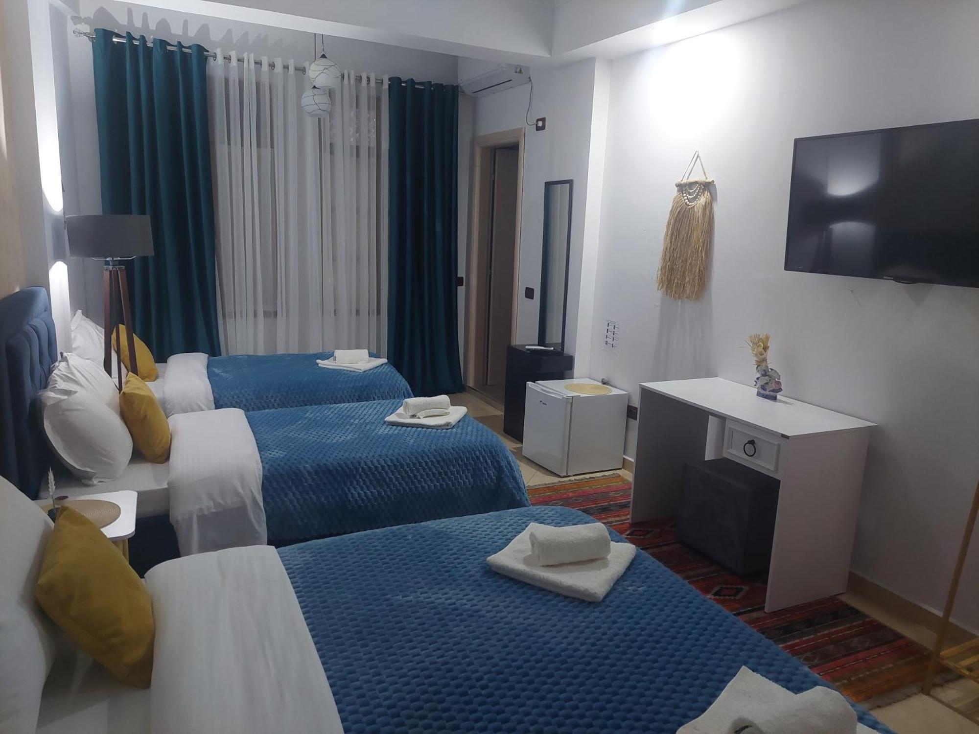 Godard Apartments Vlorë Εξωτερικό φωτογραφία
